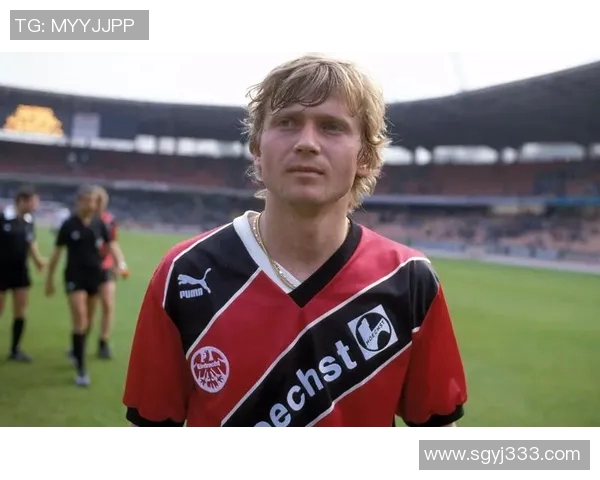 匈牙利足球传奇球星回顾与现役代表人物分析